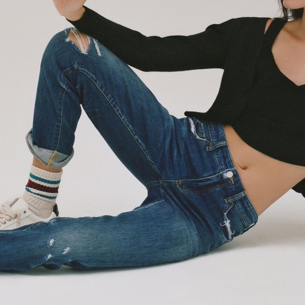 Pilcro The Slim Boyfriend Jeans Size 27